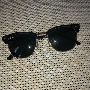 Men’s raybans